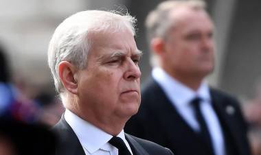 EL PRÍNCIPE ANDRÉS PODRÍA AFRONTAR LA DENUNCIA DE UN GRUPO ANTIMONÁRQUICO