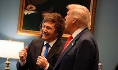 TRUMP BUSCA CANDIDATOS PARA LA DOLARIZACIÓN