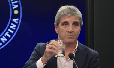 EL GOBIERNO LE PAGA 822 MILLONES DE DÓLARES AL FMI