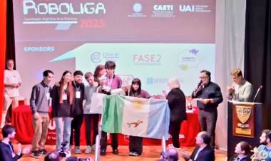 OTRO PREMIO PARA EL CHACO: ESTUDIANTES DE LA EET N° 2 GANARON EL PRIMER PUESTO EN LA ROBOLIGA 2025