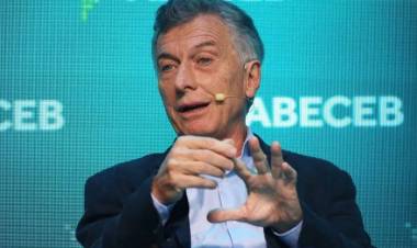 EN PLENA DISPUTA CON MILEI, MACRI REÚNE AL PRO 
