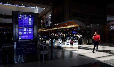 EE.UU. BUSCA DEJAR ATRÁS EL CIERRE DEL GOBIERNO