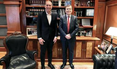 SANTILLI SE LLEVÓ DE ZAMORA UN APOYO CONDICIONAL AL PRESUPUESTO 2026