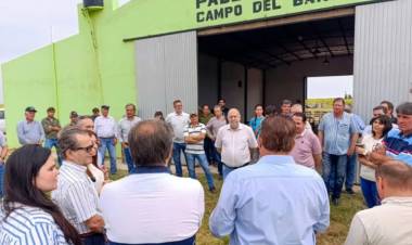 CONTINUARÁN LAS MESAS TÉCNICAS POR EL PROBLEMA DE LAS PALOMAS
