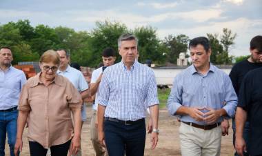 LOS FRENTONES: ZDERO INAUGURÓ LA NUEVA SEDE DE LA COOPERATIVA GUALAMBA Y FORMALIZÓ LA CESIÓN DE LÍNEAS DE SECHEEP