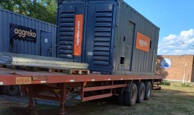 LLEGARON NUEVOS EQUIPAMIENTOS PARA REFORZAR EL SISTEMA ELÉCTRICO DE EL IMPENETRABLE