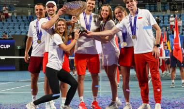 POLONIA SE TOMÓ REVANCHA EN LA UNITED CUP