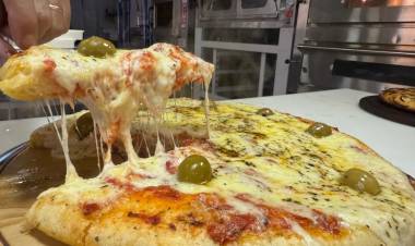 ¿POR QUÉ CADA 12 DE ENERO SE CELEBRA EL DÍA DEL PIZZERO Y PASTELERO?
