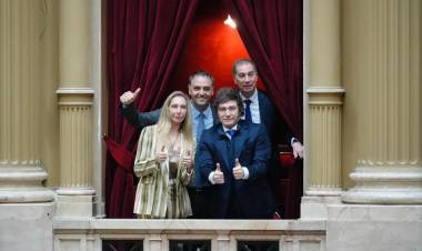 EL GOBIERNO CONVOCÓ A SESIONES EXTRAORDINARIAS: GLACIARES, REFORMA LABORAL Y ACUERDO CON LA UE