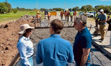 EL GOBERNADOR ZDERO INSPECCIONÓ LAS OBRAS DE REPARACIÓN EN LA RUTA PROVINCIAL N° 9