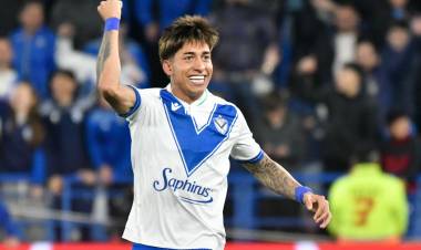 MAHER CARRIZO PASÓ DE VÉLEZ AL AJAX