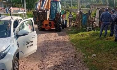 OPERATIVO DE ERRADICACIÓN EN RESISTENCIA: LIMPIEZA DE ASENTAMIENTO Y BASURAL EN EL RÍO NEGRO
