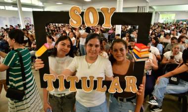 ”TITULARIZAR ES EL SUEÑO DE TODO DOCENTE”: CON ORDEN Y GRAN CONVOCATORIA CONTINÚAN LOS ACTOS DE OFRECIMIENTO DE CARGOS PARA NIVEL PRIMARIO
