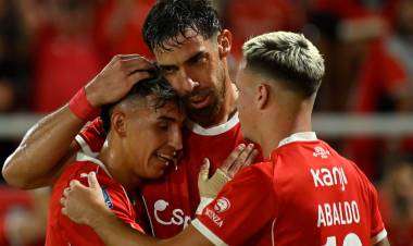 INDEPENDIENTE SUPERÓ A LANÚS Y SUMÓ SU SEGUNDA VICTORIA
