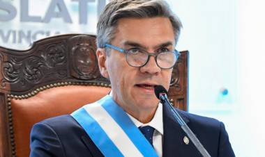 APERTURA DE SESIONES: “NO VOLVEREMOS ATRÁS, VAMOS HACIA UNA PROVINCIA ORDENADA Y CON RUMBO” EXPRESÓ ZDERO