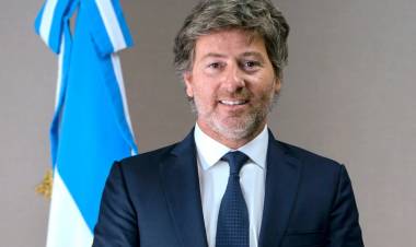 JAVIER MILEI NEGÓ QUE LA DESIGNACIÓN DE JUAN MAHIQUES ESTÉ RELACIONADA A LA CAUSA DEL “CHIQUI” TAPIA