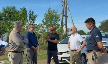 SECHEEP SUPERVISÓ OBRAS Y AVANZA CON MEJORAS ELÉCTRICAS EN COLONIA ELISA