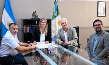 FIRMAN CONVENIO PARA INICIAR LA LICITACIÓN DE LA OBRA DEL CENTRO ODONTOLÓGICO SANTA APOLONIA