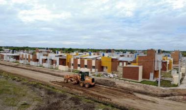 IPDUV SUPERVISÓ EL TRAMO FINAL DE LAS VIVIENDAS EN LA CHACRA 214 DE RESISTENCIA