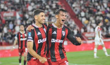 RIVER PUDO FESTEJAR EN EL INICIO DEL CICLO DE EDUARDO COUDET