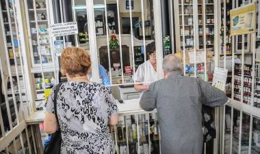 A RAÍZ DE UNA ACCIÓN JUDICIAL, MILES DE JUBILADOS VUELVEN A ACCEDER A MEDICAMENTOS GRATIS
