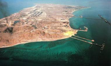 ESTADOS UNIDOS PODRÍA OCUPAR LA ISLA DE KHARG “EN CUALQUIER MOMENTO”