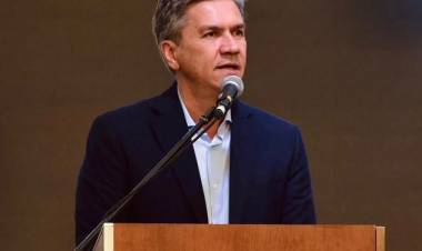 EL GOBERNADOR ZDERO SOLICITARÁ SUSPENDER LA ESCRITURACIÓN DEL LOTE 88 EN MIRAFLORES