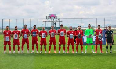 LA SELECCIÓN DE IRÁN Y UN CONMOVEDOR HOMENAJE A LAS VÍCTIMAS DE LA GUERRA
