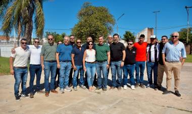 GRAL. SAN MARTÍN: ZDERO ANUNCIÓ LA CONSTRUCCIÓN DE UN MICROESTADIO PARA ZAPALLAR Y OBRAS EN INDEPENDIENTE