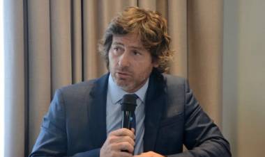 EL MINISTRO DE JUSTICIA NOMBRÓ A SU HERMANO COMO JEFE DE GABINETE