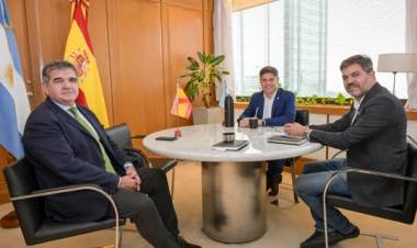 KICILLOF INICIA SU AGENDA EN ESPAÑA: CUMBRE CON LÍDERES PROGRESISTAS Y BÚSQUEDA DE INVERSIONES