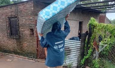 JUAN J. CASTELLI: EL GOBIERNO PROVINCIAL CONTINÚA LA ASISTENCIA A FAMILIAS AFECTADAS POR LAS LLUVIAS