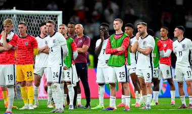 ¿INGLATERRA TIENE LOS PEORES DT DEL MUNDO?