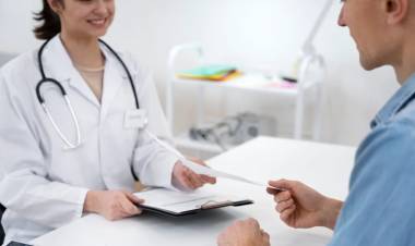 LAS PREPAGAS AUMENTAN 417?SDE QUE ASUMIÓ MILEI Y 742.000 PERSONAS PERDIERON LA COBERTURA MÉDICA