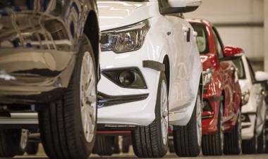EL MOTIVO POR EL CUAL CAYÓ LA PRODUCCIÓN DE AUTOS EN ABRIL