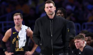 DONCIC PRIORIZA LA PATERNIDAD