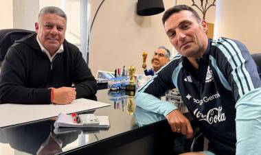 “MODO MUNDIAL ACTIVADO”: LA REUNIÓN DE SCALONI Y TAPIA A MENOS DE UN MES PARA LA COPA DEL MUNDO