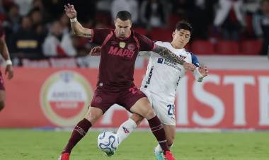 LANÚS PERDIÓ CON LIGA DE QUITO Y QUEDÓ SIN CHANCES EN LA COPA