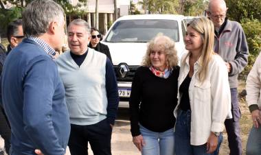 RESISTENCIA: DESPUÉS DE 28 AÑOS, EL BARRIO JARDÍN COMIENZA A TRANSFORMARSE CON PAVIMENTO Y DESAGÜE