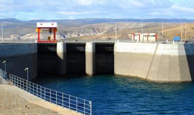 EL GOBIERNO EXTIENDE LA OPERACIÓN DE LA CENTRAL FUTALEUFÚ HASTA DICIEMBRE