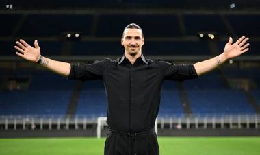 IBRAHIMOVIC SORPRENDIÓ Y DIJO QUE NO ALENTARÁ POR SUECIA SINO POR OTRA SELECCIÓN EN EL MUNDIAL