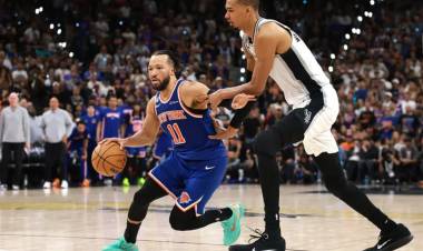 NEW YORK KNICKS ES EL NUEVO CAMPEÓN DE LA NBA Y ALZA EL TÍTULO LUEGO DE 53 AÑOS