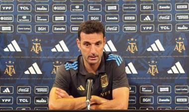 LAS INCÓGNITAS DE SCALONI PARA EL DEBUT DE ARGENTINA ANTE ARGELIA EN EL MUNDIAL