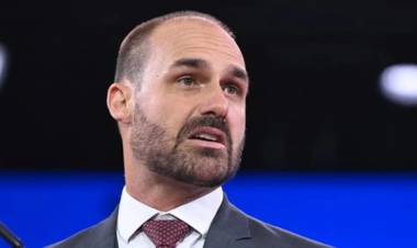 CONDENAN A EDUARDO BOLSONARO A 4 AÑOS DE PRISIÓN POR PRESIONAR A EE.UU.