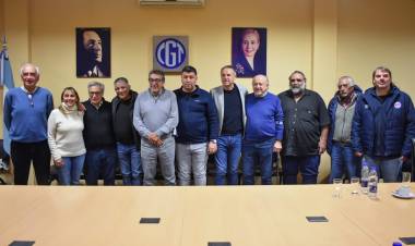 MARCHA FEDERAL Y PARO GENERAL: LAS MEDIDAS QUE COCINAN A FUEGO LENTO LA CGT JUNTO A LAS DOS CTA