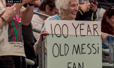 LA FAN DE MESSI DE CASI 100 AÑOS QUE SE VOLVIÓ VIRAL EN EL TRIUNFO DE ARGENTINA ANTE AUSTRIA