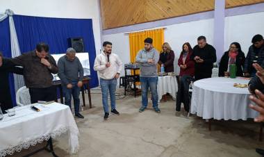 PRESIDENCIA ROCA: EL GOBIERNO FORTALECE EL TRABAJO CON LAS IGLESIAS DEL INTERIOR A TRAVÉS DE UNA MESA DE DIÁLOGO Y ARTICULACIÓN