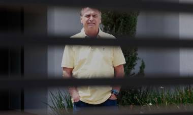 PRÓRROGA INDEFINIDA PARA EL ARRESTO DOMICILIARIO DE BOLSONARO EN BRASIL