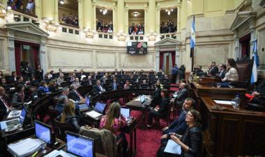 LOS SENADORES PASARÁN A COBRAR 12 MILLONES DE PESOS POR MES