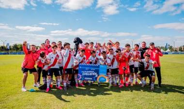 TRES CHAQUEÑOS FUERON CAMPEONES CON RIVER EN UN TORNEO DE LA CONMEBOL